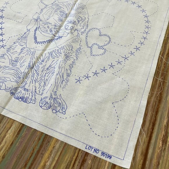 Puppy Dog Heart Pre-Printed Fabric for Embroidery or Paint Design #90199 - Picture 2 of 4